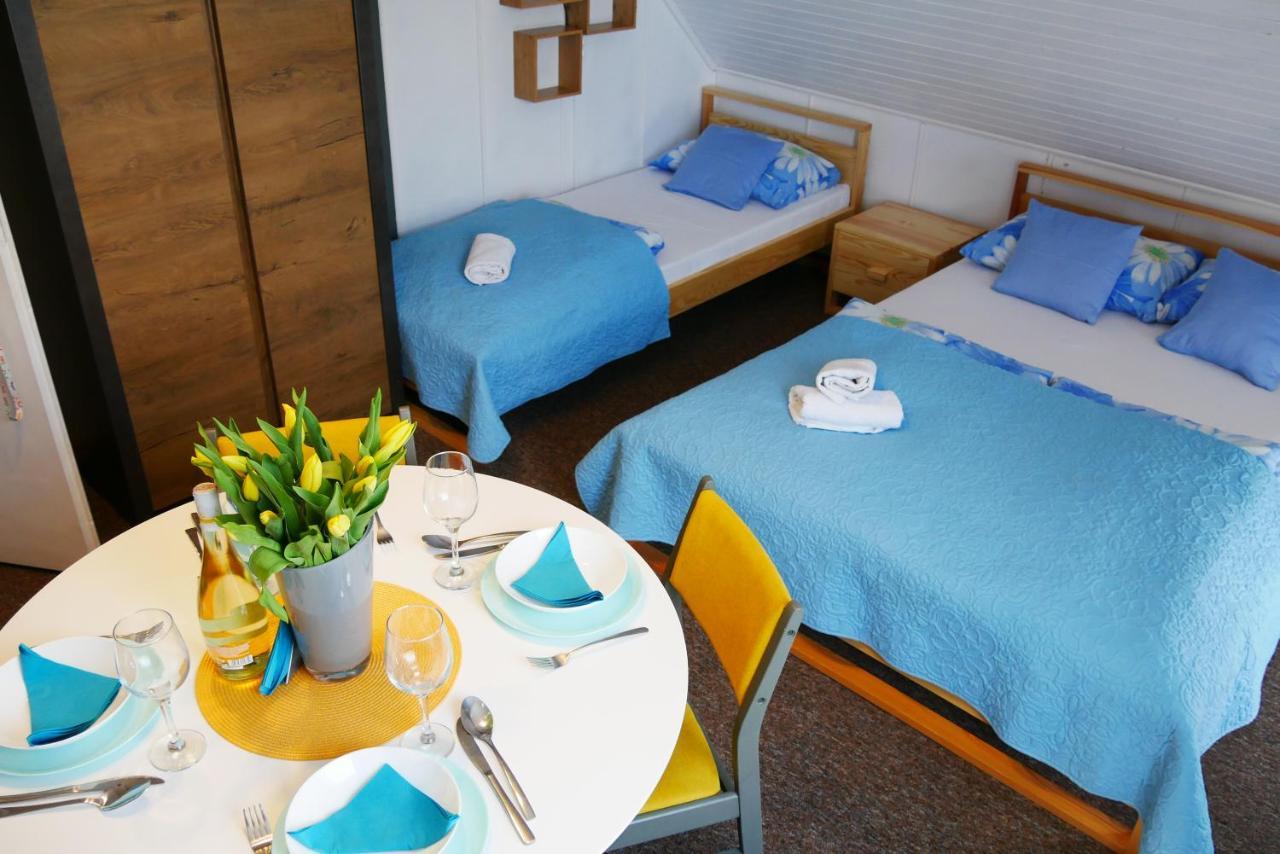 Apartamenty I Mieszkania Wakacyjne Chałupy エクステリア 写真