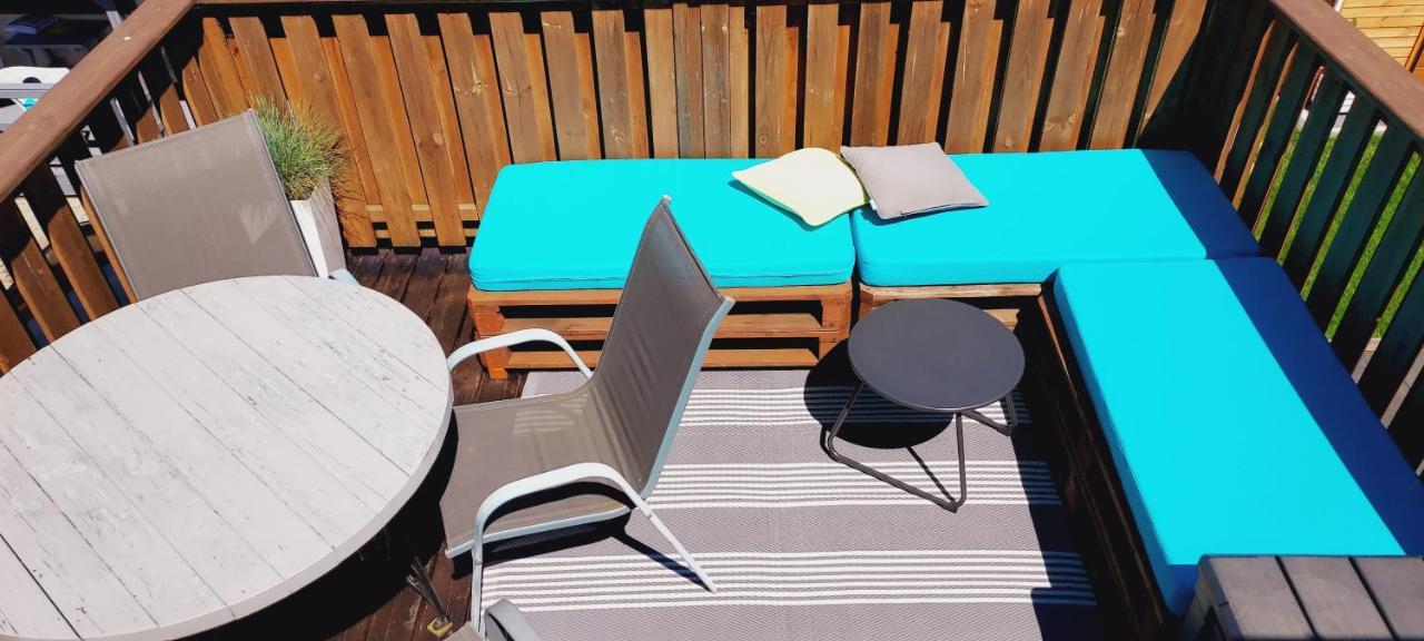 Apartamenty I Mieszkania Wakacyjne Chałupy エクステリア 写真