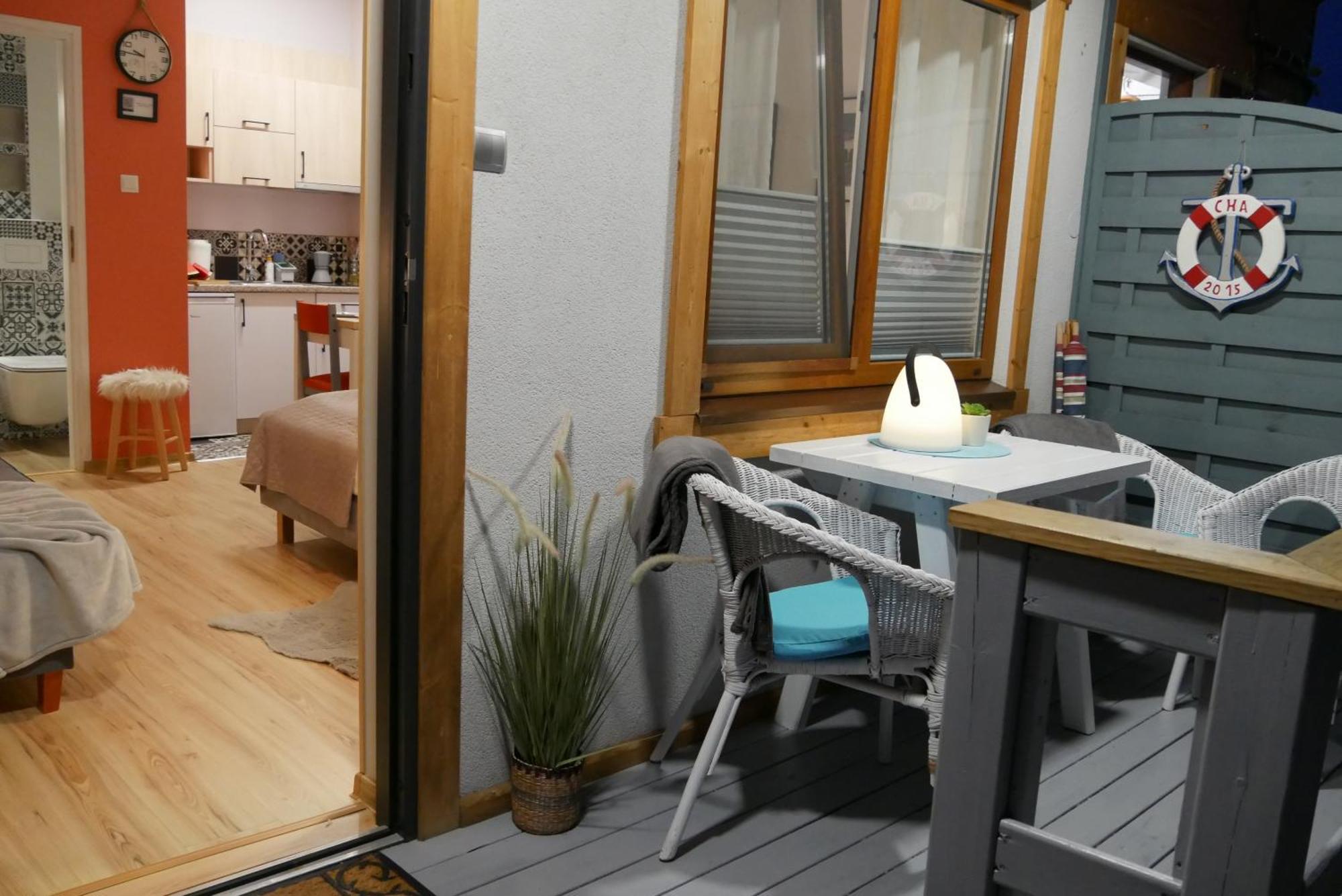 Apartamenty I Mieszkania Wakacyjne Chałupy エクステリア 写真