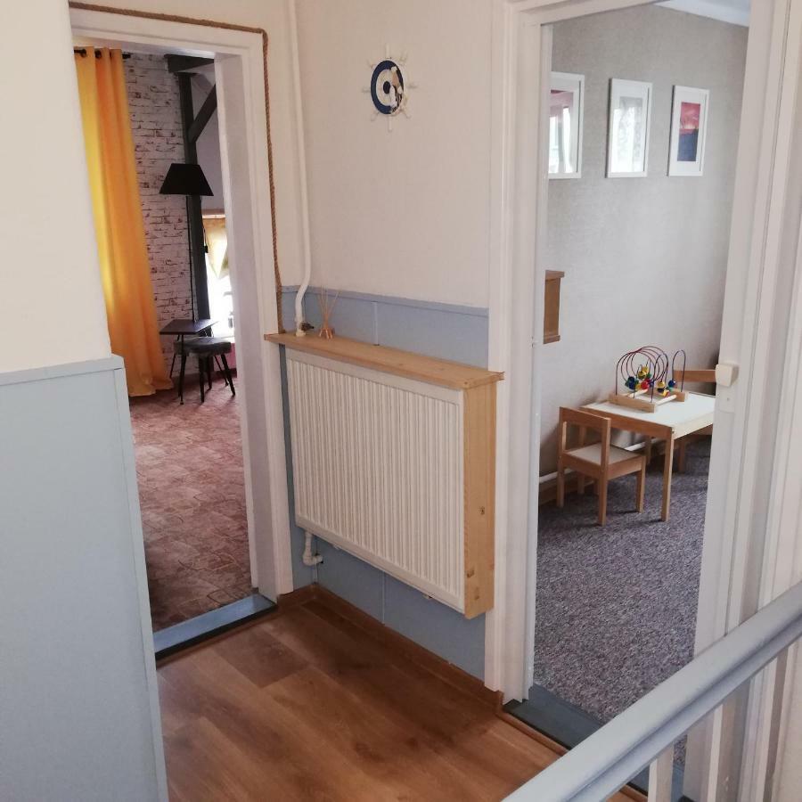 Apartamenty I Mieszkania Wakacyjne Chałupy エクステリア 写真